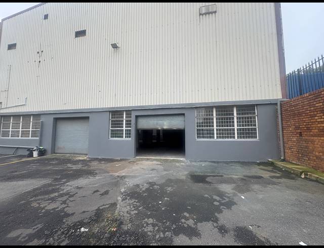 413M² WAREHOUSE TO LET IN WYNBERG